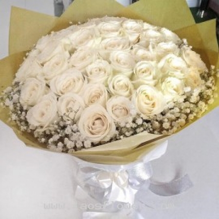 Representing Innocence - 36 Stems In Bouquet